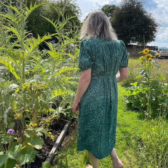 Sarah O’Keefe High Summer Dress, size “1” (Small) - Picture 7 of 15